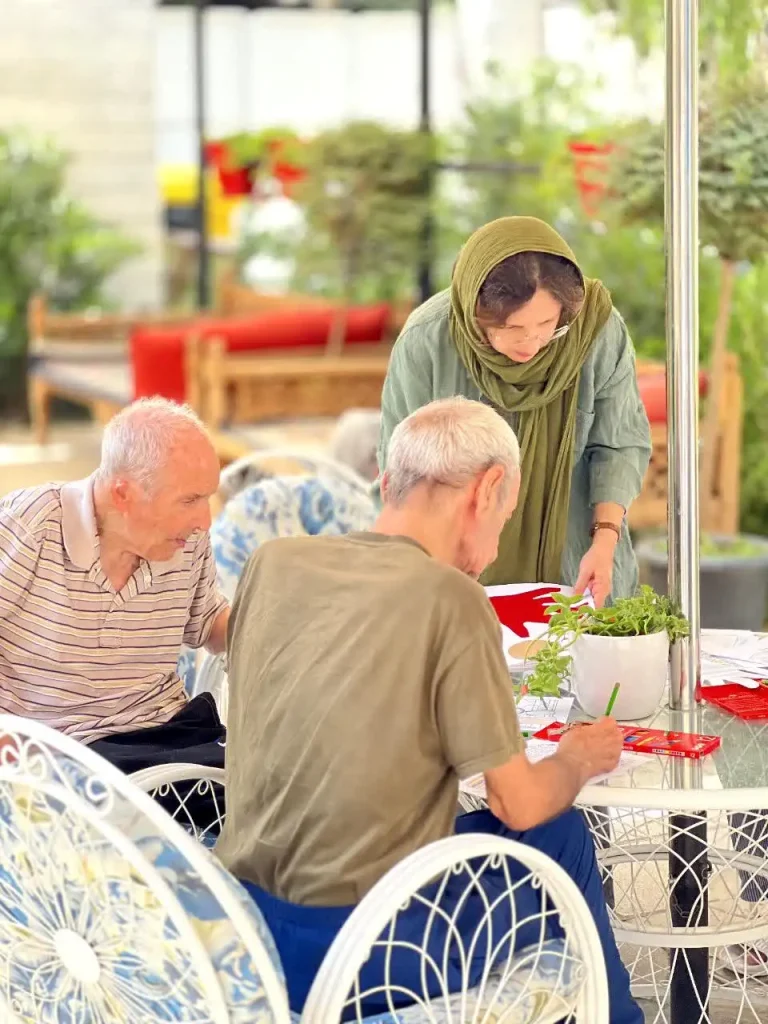 عکس خانه سالمندان آسمان 17